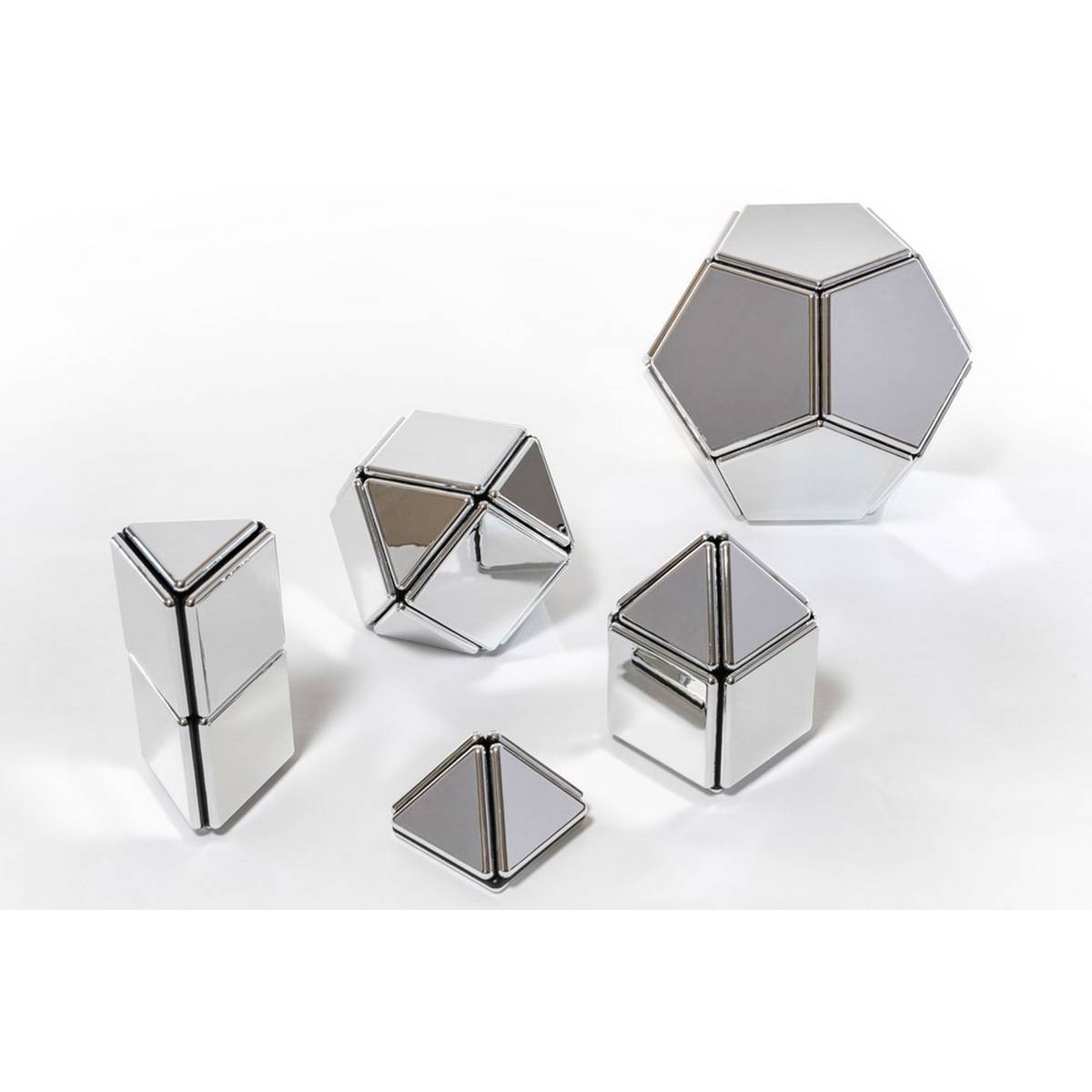 Mirrored Magnetic Polydron