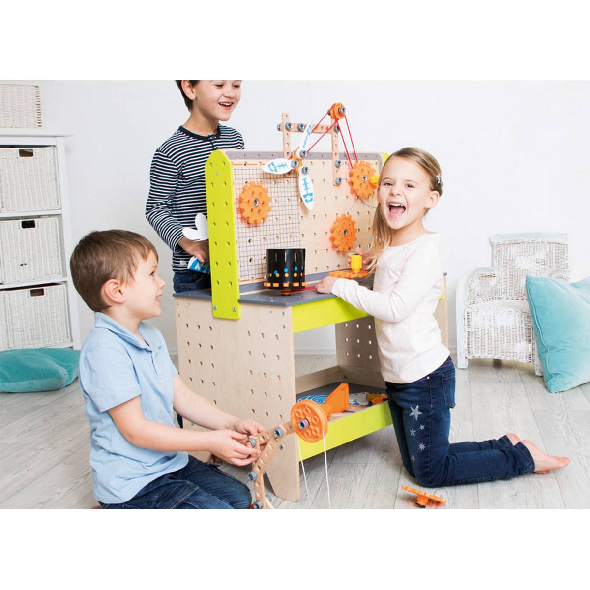 Junior Inventor Station