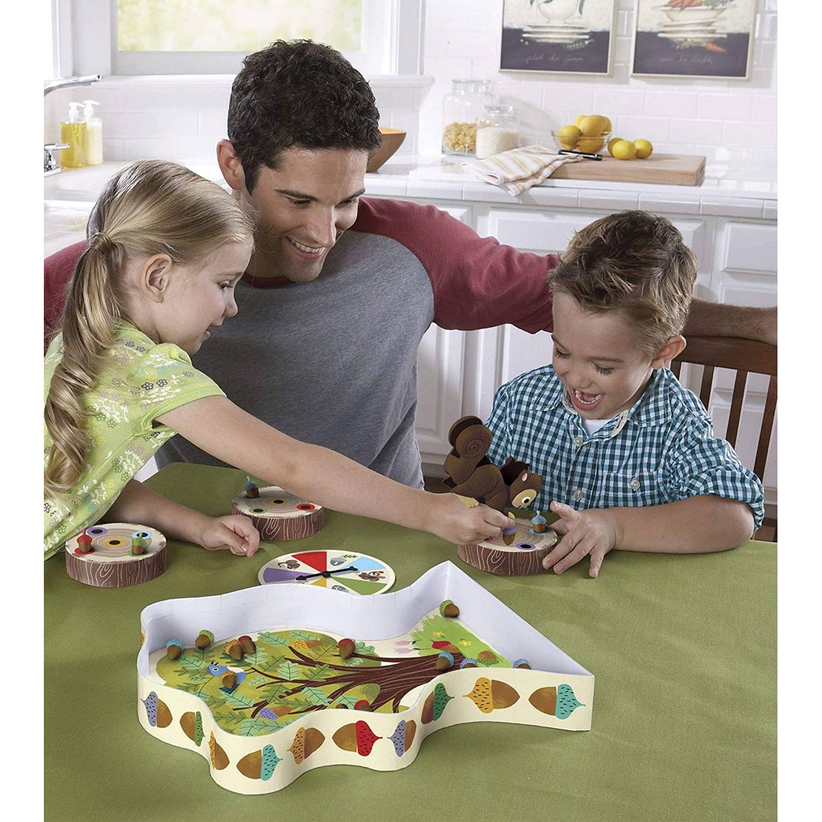 The Sneaky, Snacky Squirrel Game!®