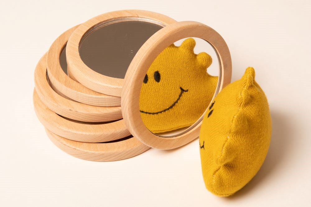 ** Little Looking Mirrors - Set of 6