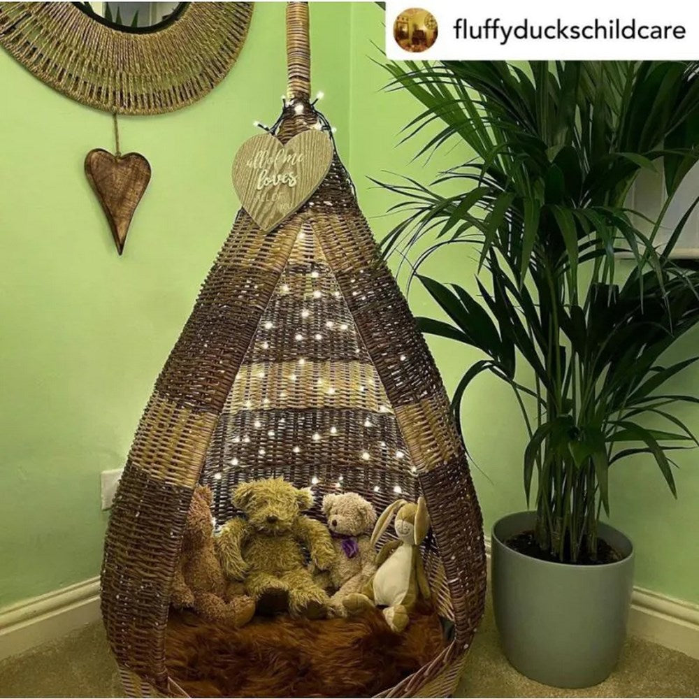Cosy Wicker Two Tone Pod