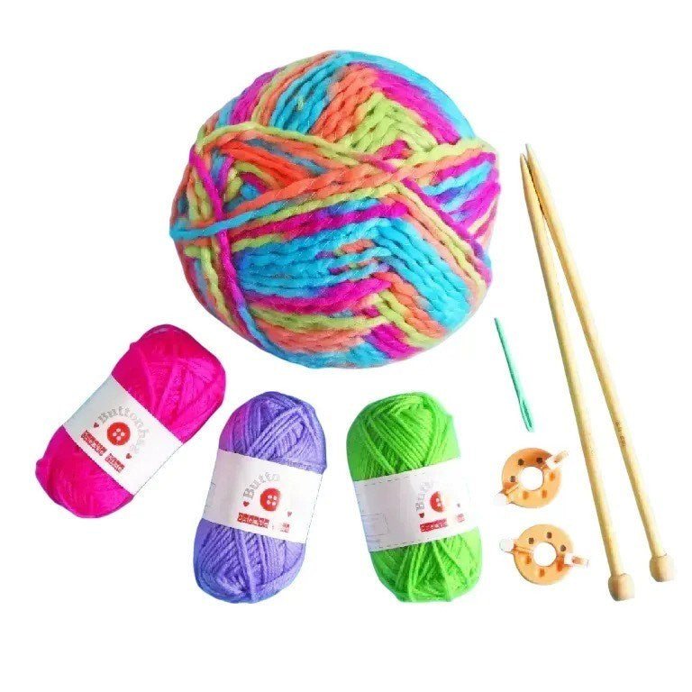 Pompom Scarf - Buttonbag - ABC School Supplies