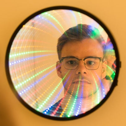 **Infinity Mirror