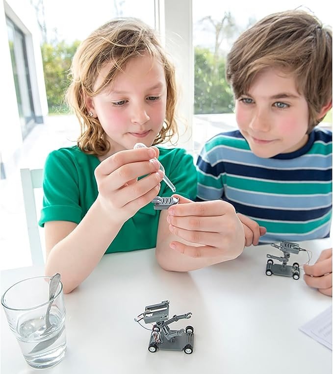 4M STEAM Powered Class Kit: Salt - Powered Robot Pack of 6 - ABC School Supplies