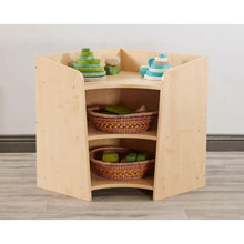 Cosy Shire Closed Corner