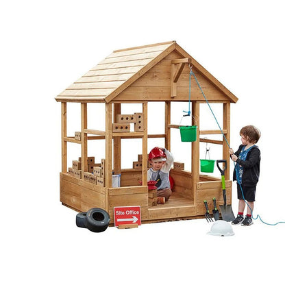 Cosy Sand Pit / Architect's House