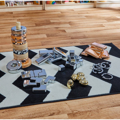 Discovery Stacking Tower