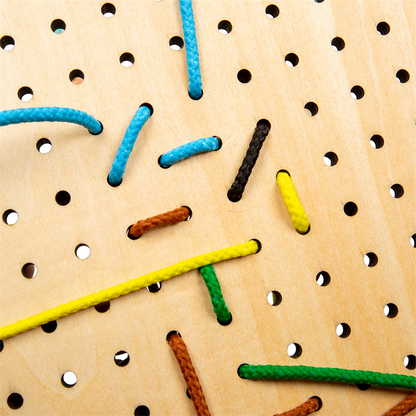 House Lace-A-Shape Game