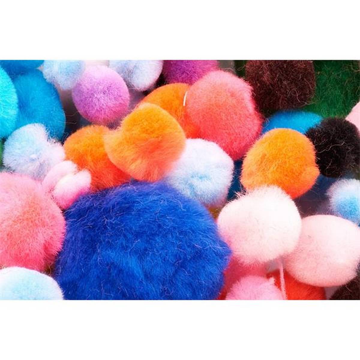 Pom Poms Assorted Sizes And Colours Pack 454G