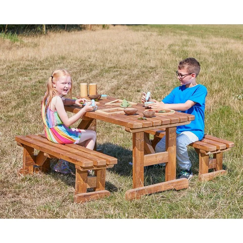 Cosy Beefy Table & Benches Set