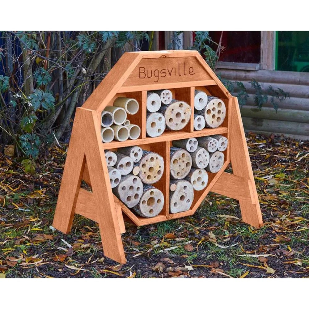 Cosy Bugsville Hive
