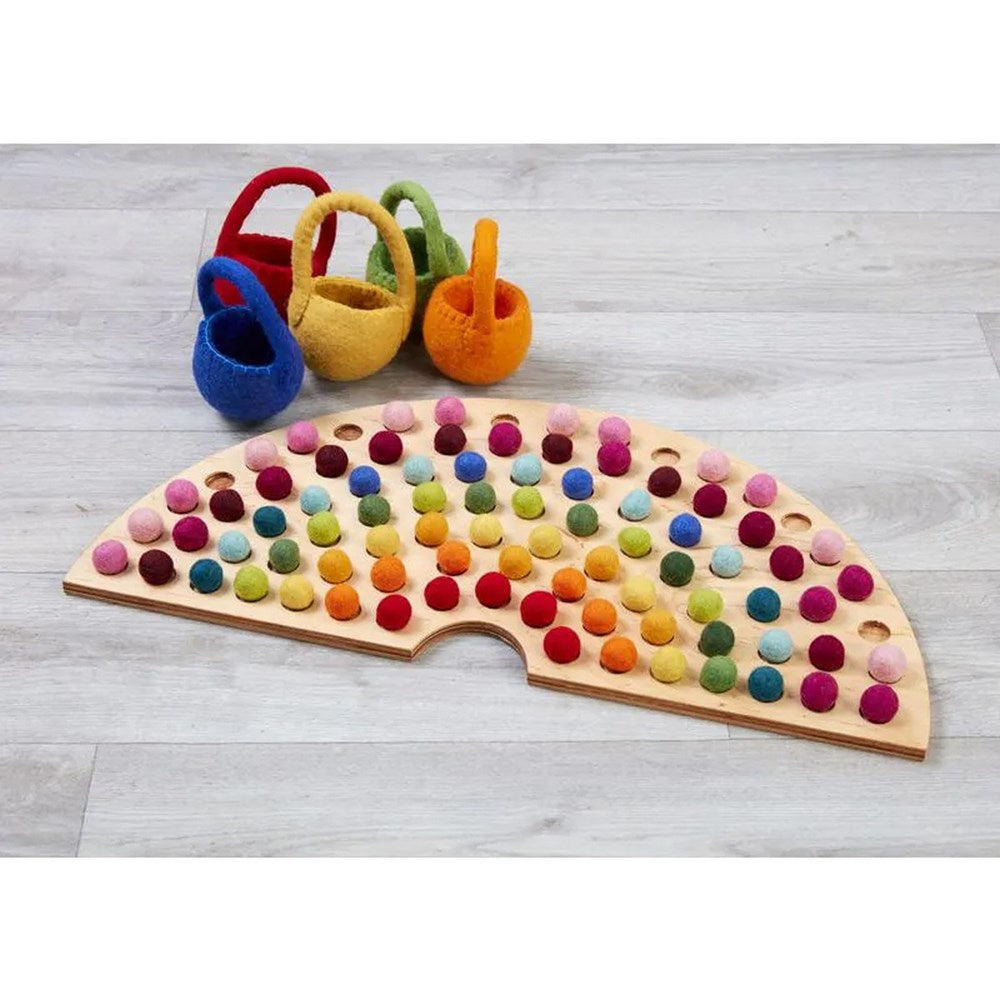 Felt Ball Rainbow Maker