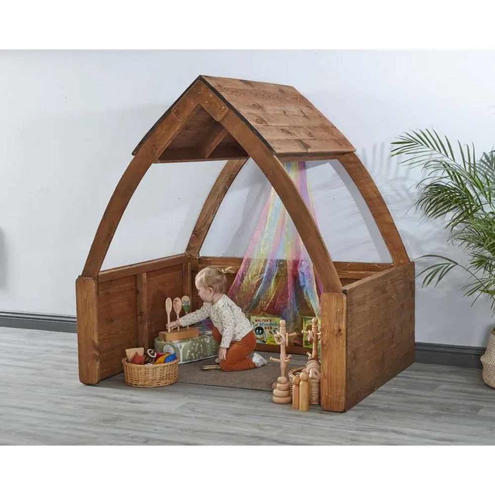 Cosy Whitby Wooden Arch