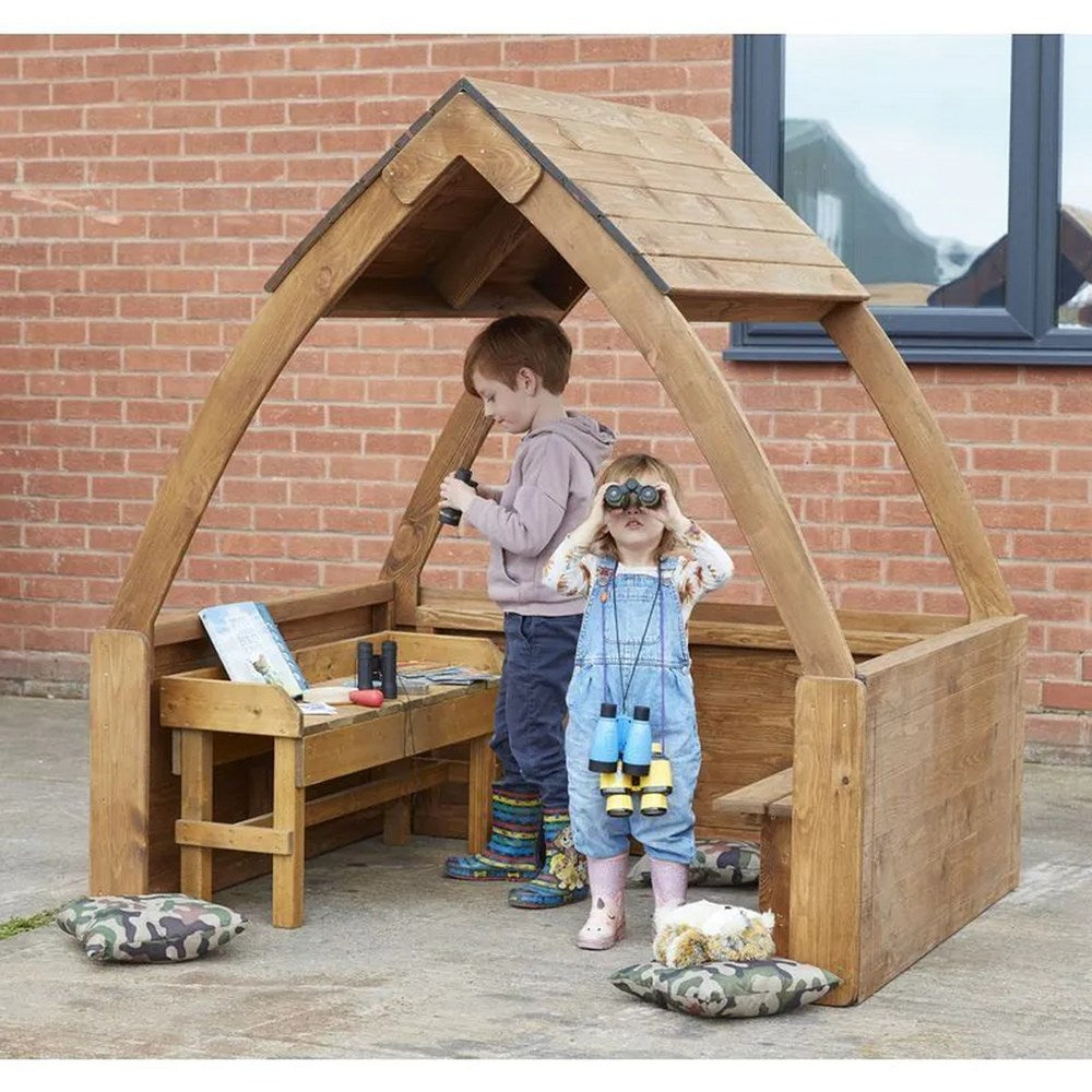 Cosy Whitby Wooden Arch