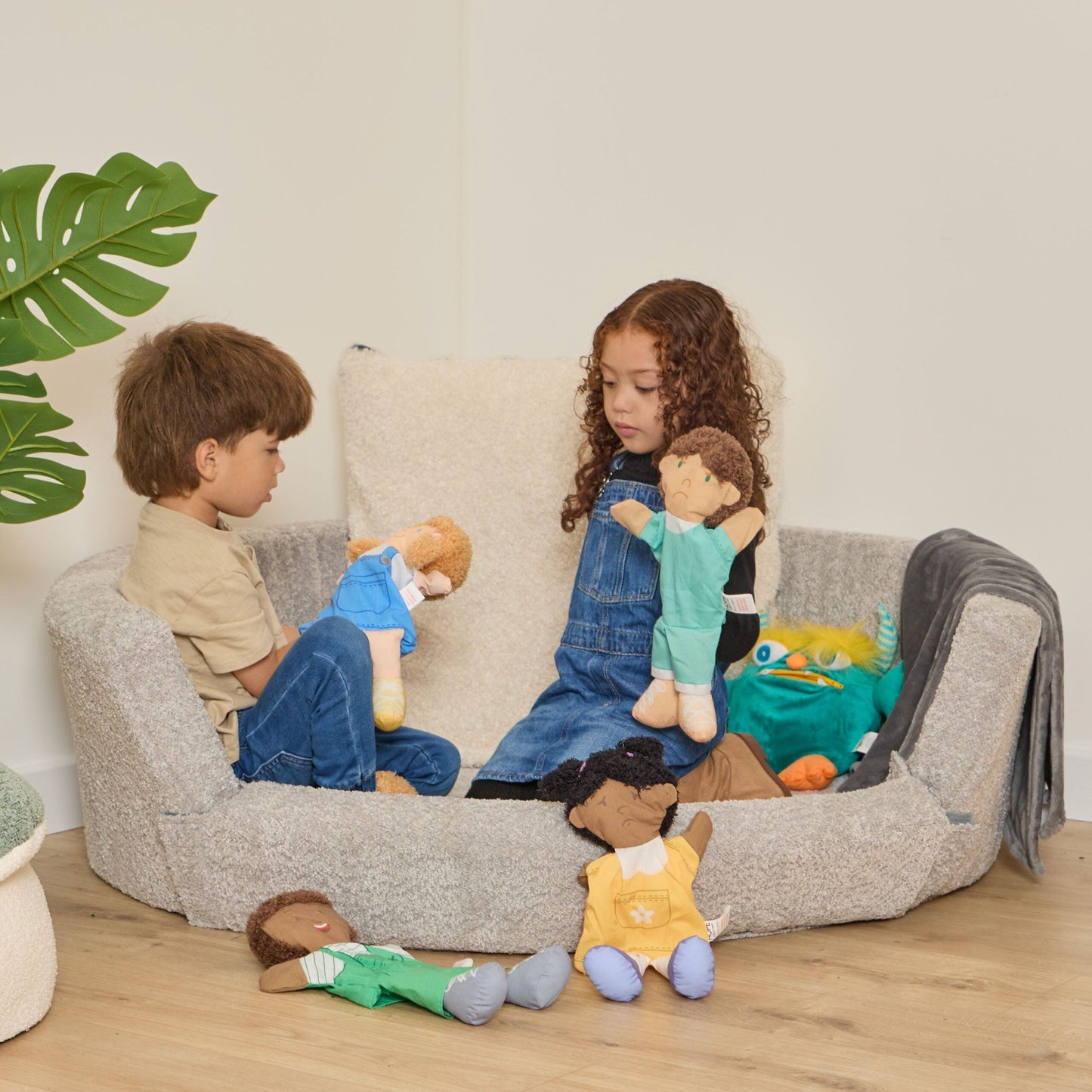 Diverse Emotion Puppets Pack of 6