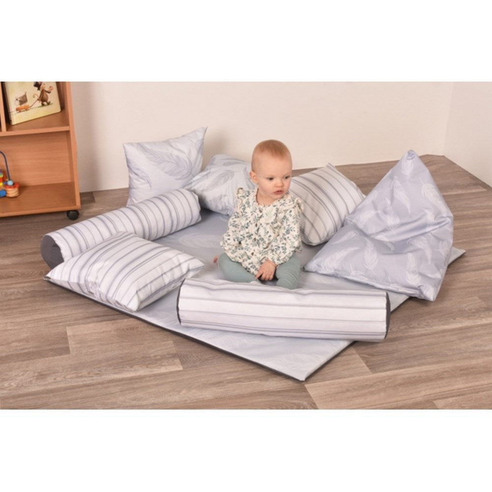 Outdoor/Indoor Baby Feather Print Mat, Cushion & Canopy Set