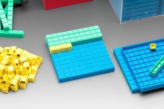 Base Ten Set number range of 1000 (132 pcs) - ABC School Supplies