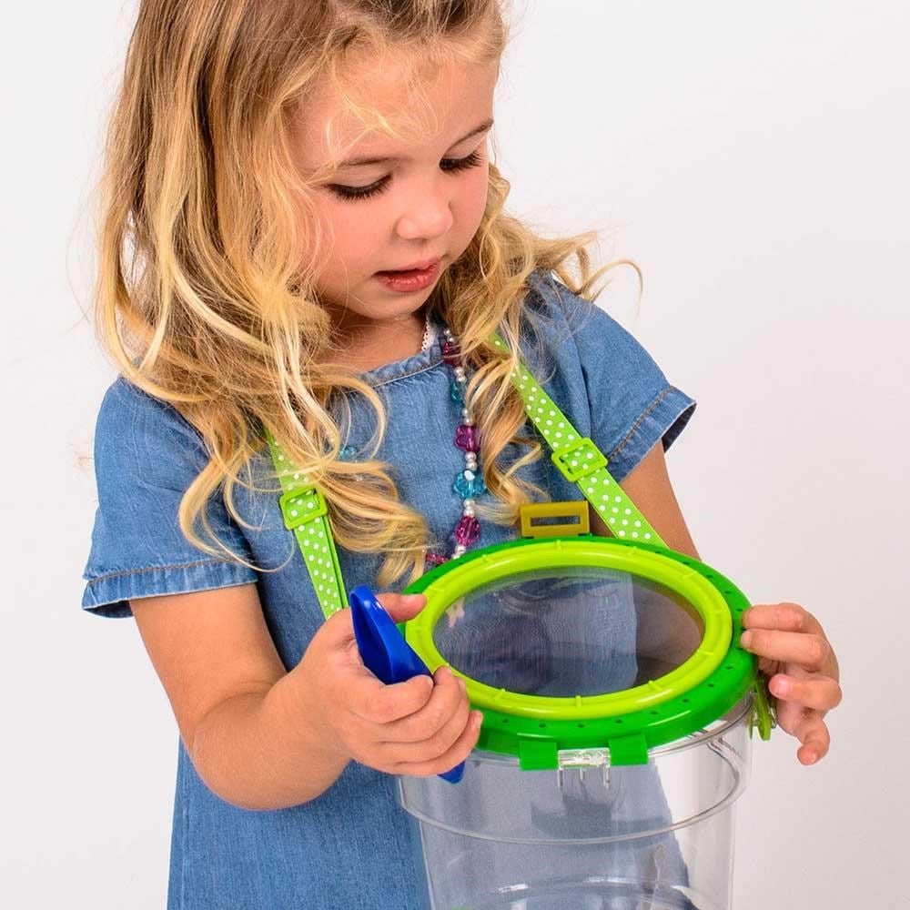 **Giant Magnifying Pot - ABC School Supplies