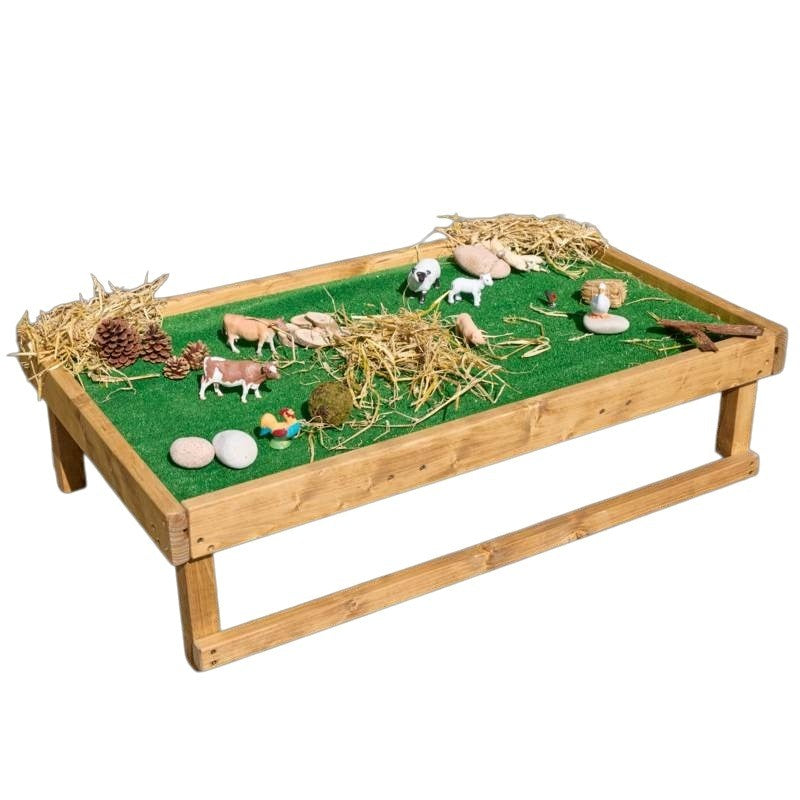 Cosy Low Grass Table