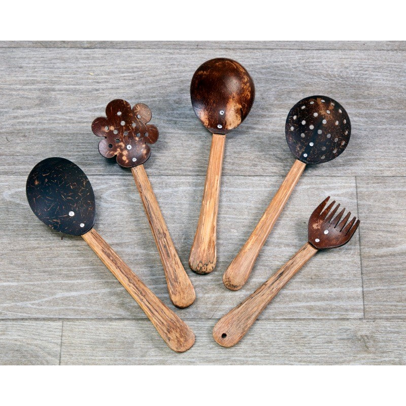 Cosy Coconut Sand And Water Tools