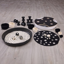 Cosy Black And White Set
