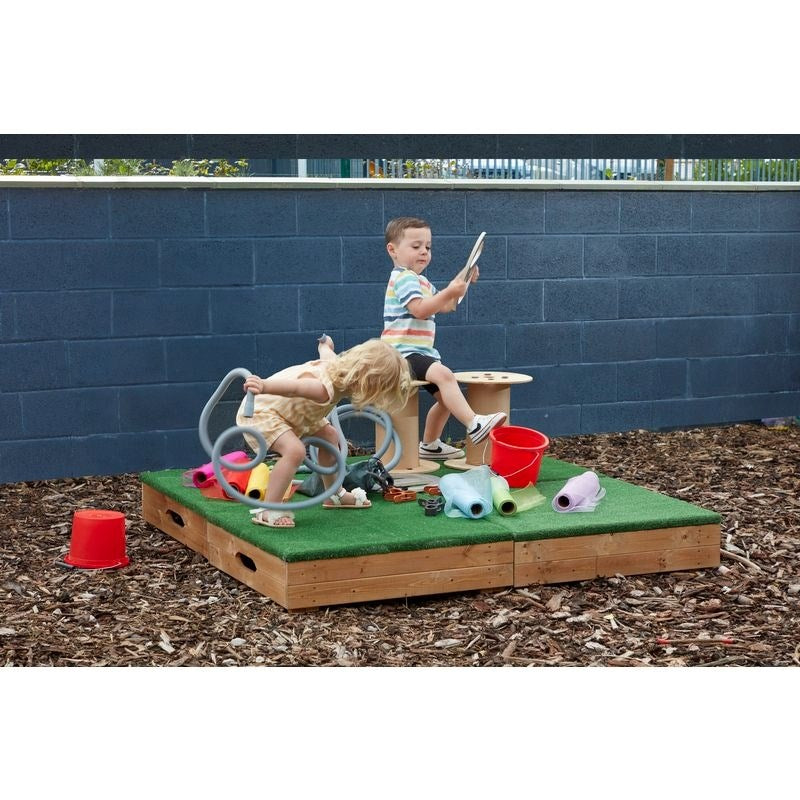 Cosy Grass Mini Stages Set Of 4