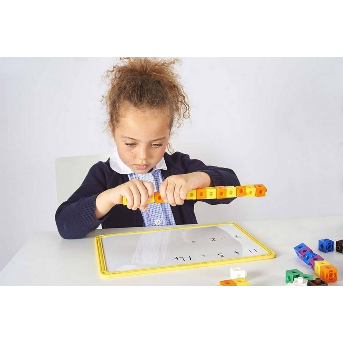 Linking Cubes 2cm Pack of 1000